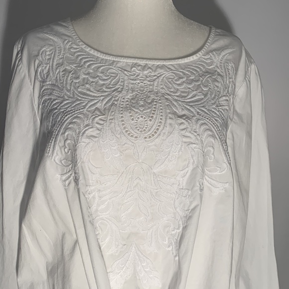 Embroidered Blouse Size L - Picture 5 of 7